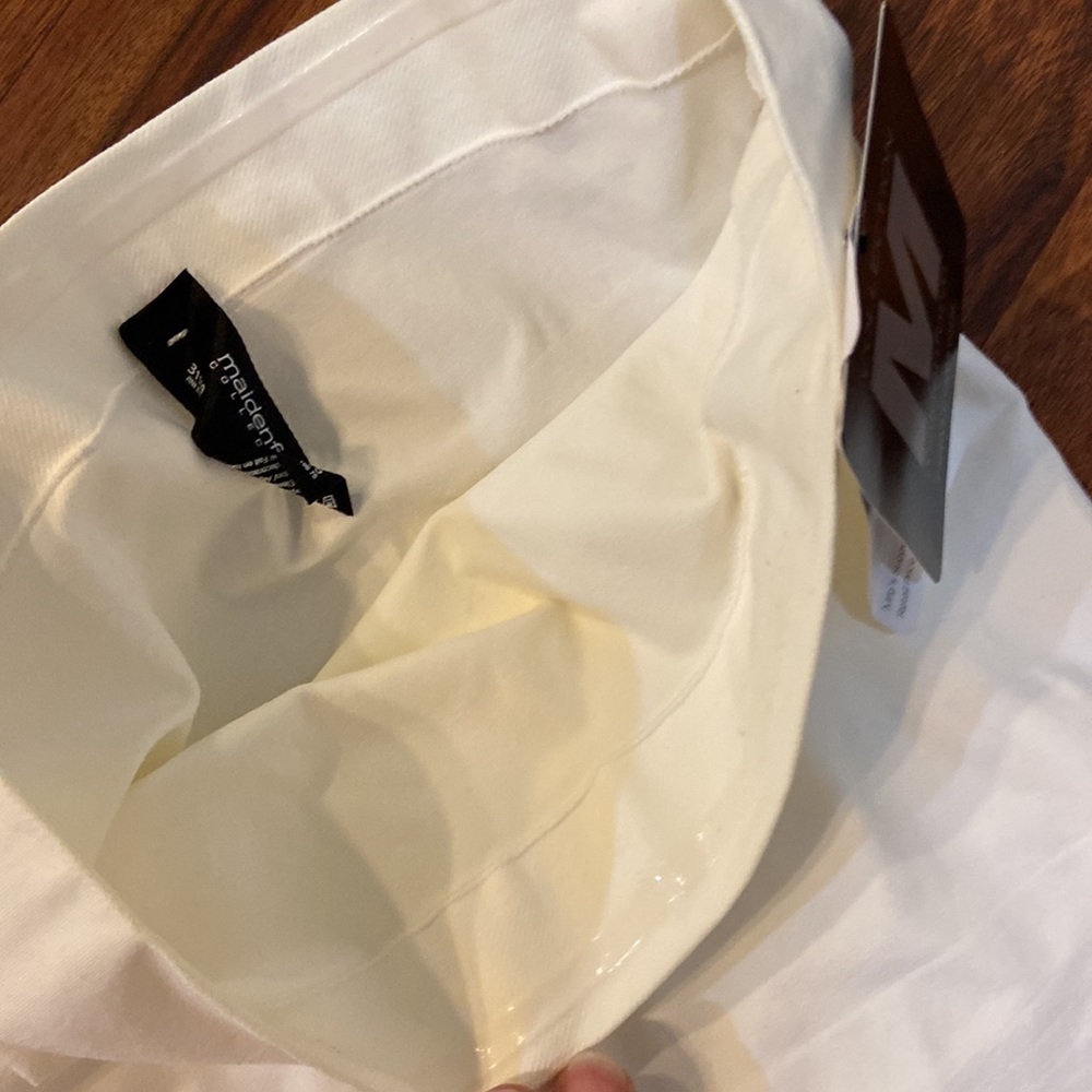 3 firm control panties never worn. 2 beige and one cream. One still has tags - Picture 3 of 6